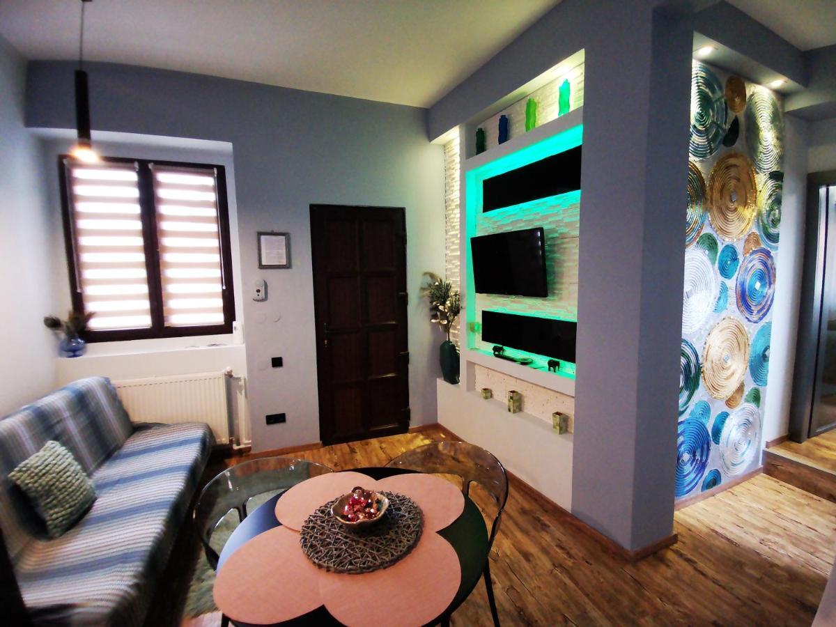 Apartament Sabrina Central บราชอฟ ภายนอก รูปภาพ